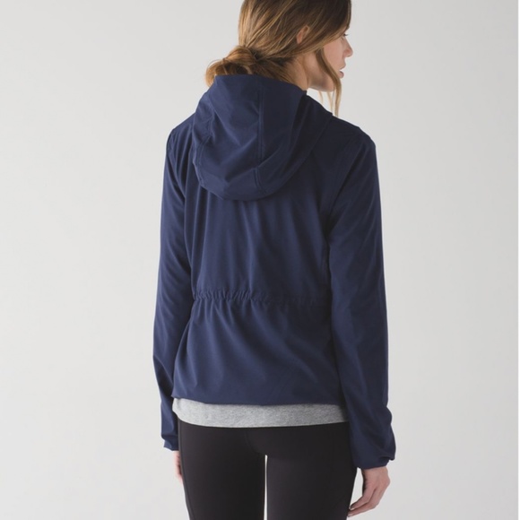 LULULEMON Belle Jacket SIZE 8 - Picture 2 of 11